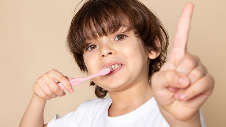 Fun-Dental-Habits-8-Tips-for-Kids'-Healthy-Teeth!